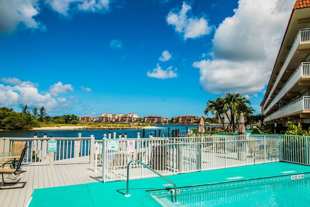 The Boathouse Motell Marco Island Exteriör bild